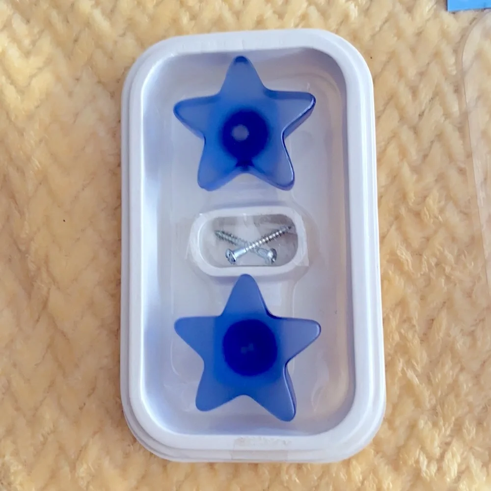 Blue Star Knob for Nursery set of 2